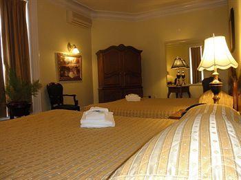 Hotel Manoir De La Tour