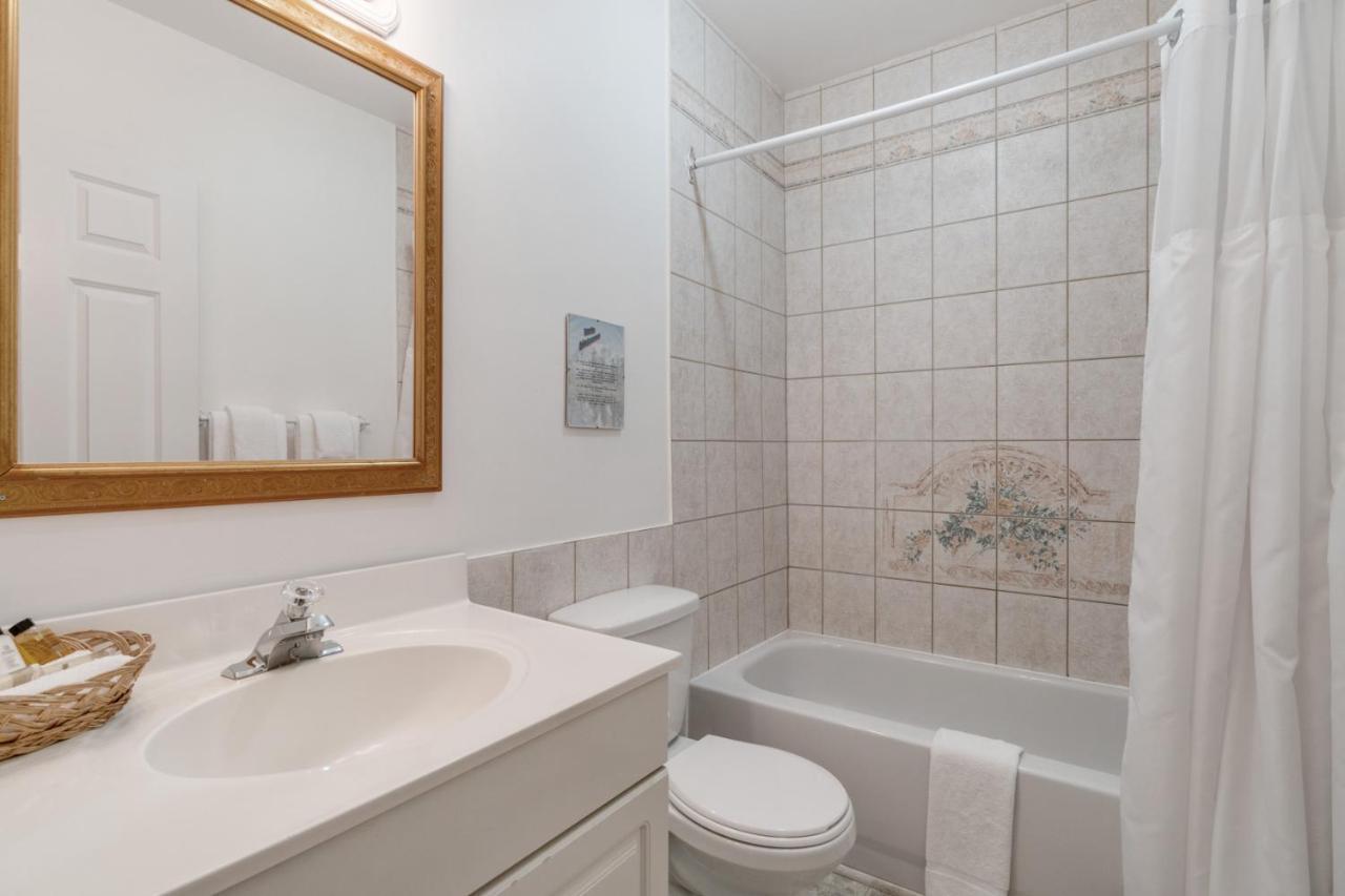 Manoir De La Tour Hotel 3*